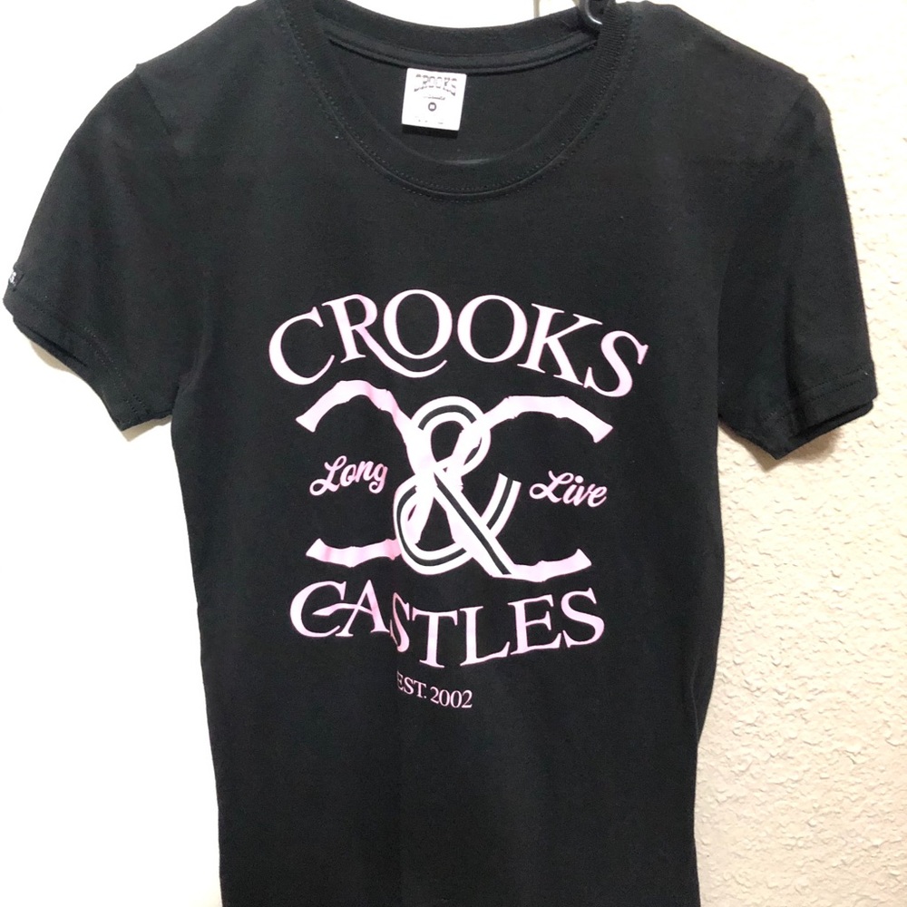 CrooksnCastles’s women’s Tshirt small